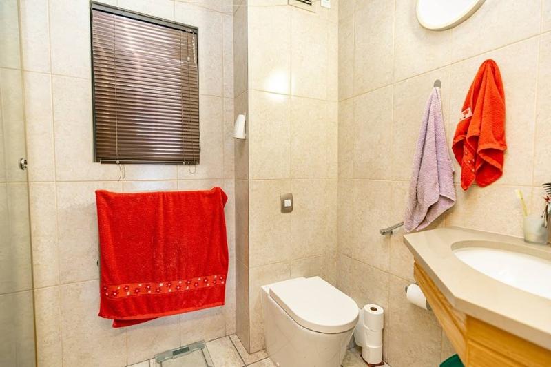 1 Bedroom Property for Sale in Bellair Western Cape